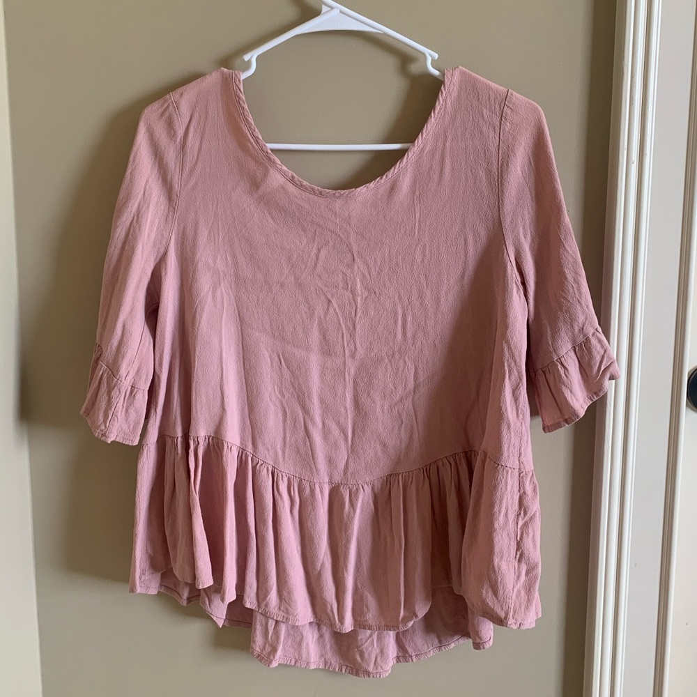 Light pink top